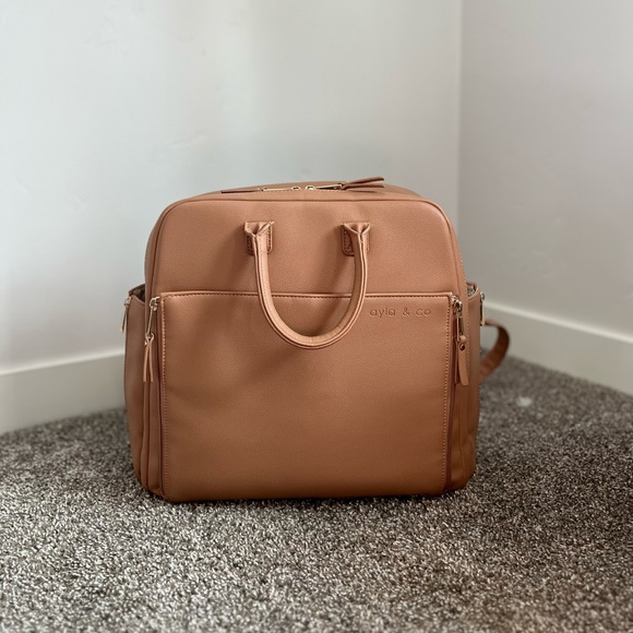 Alya & Co Diaper Bag - Picture 1 of 16